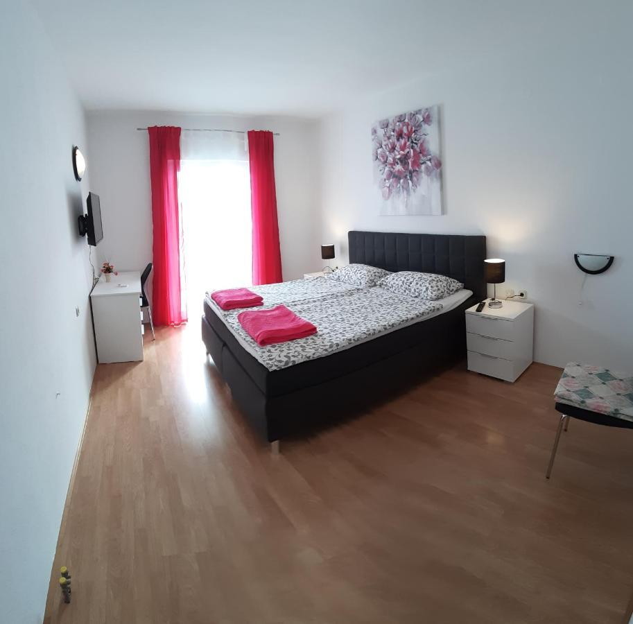 Apartmani Matusan Barbat na Rabu Екстер'єр фото